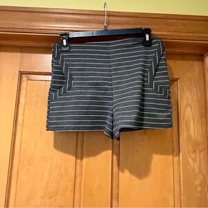 HYFVE Women’s Shorts with Pockets